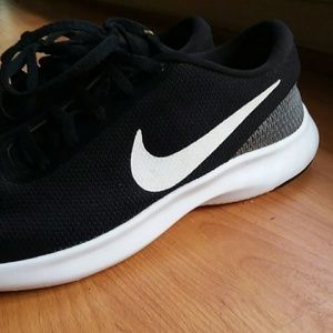 Nike Flex Experience RN 7